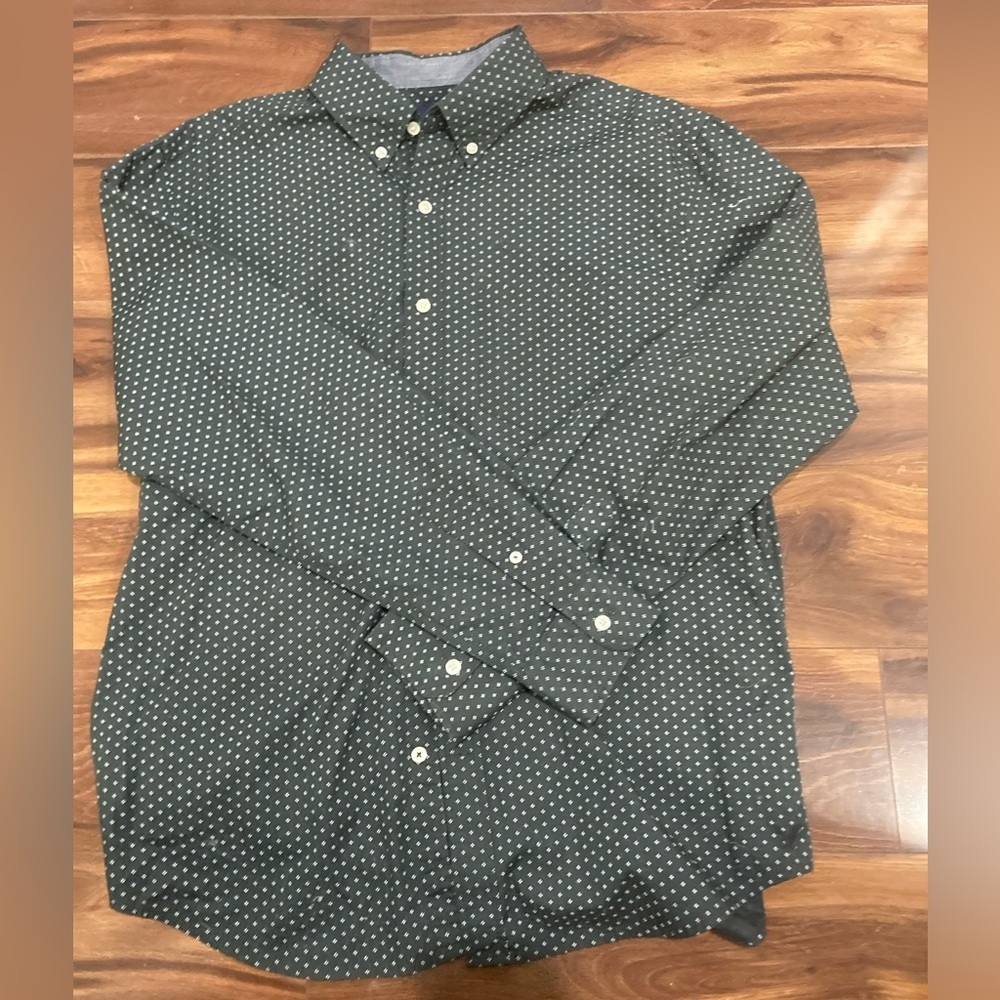 American Eagle Button Front